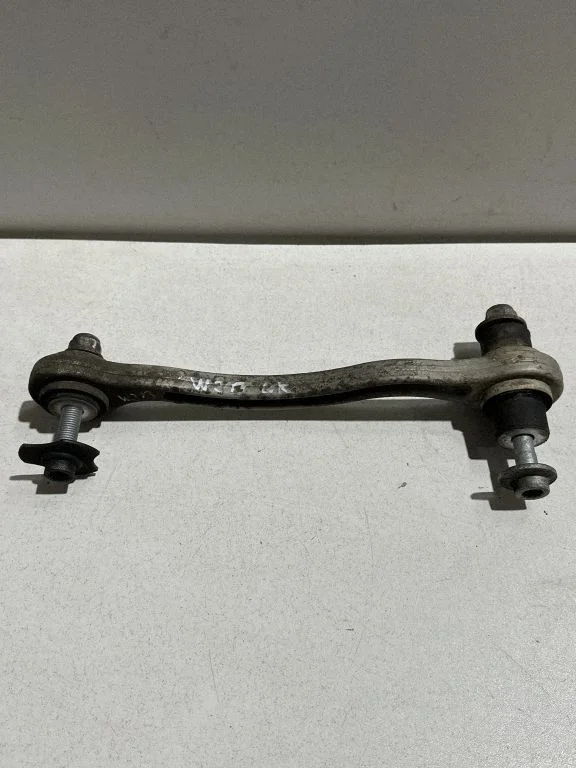 Rear upper control arm/wishbone A20402