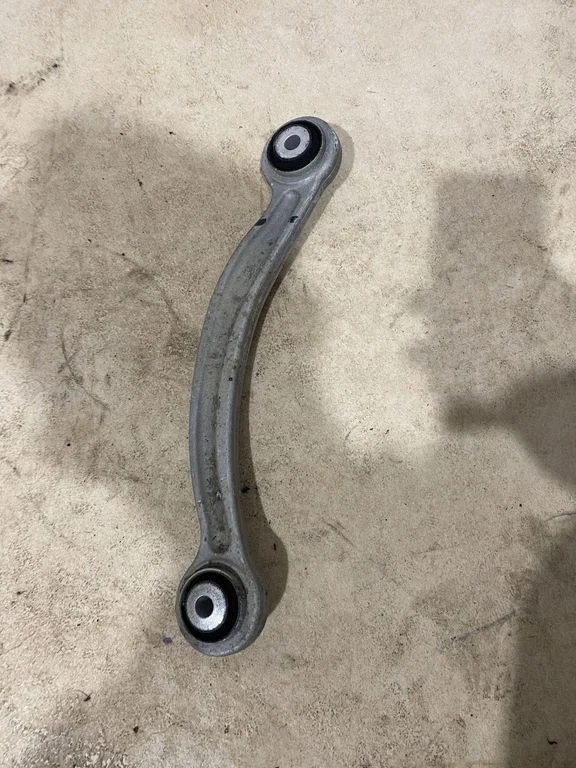Rear upper control arm/wishbone 20409FI7