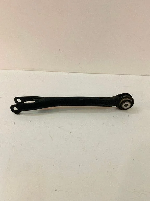 Rear upper control arm/wishbone A2043521205