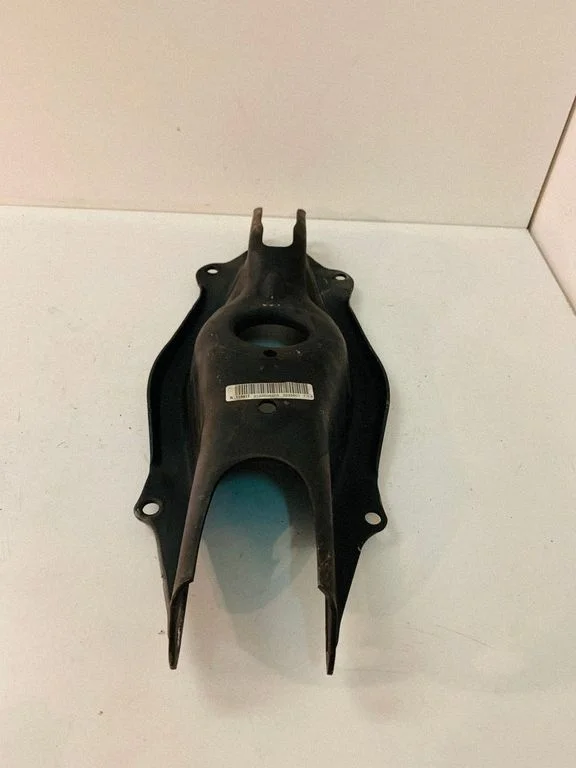 Rear upper control arm/wishbone A2053522000