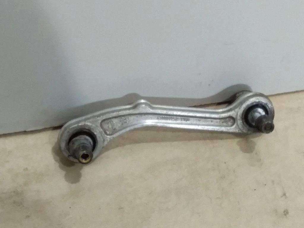 Tagumine ülemine õõtshoob 670007252