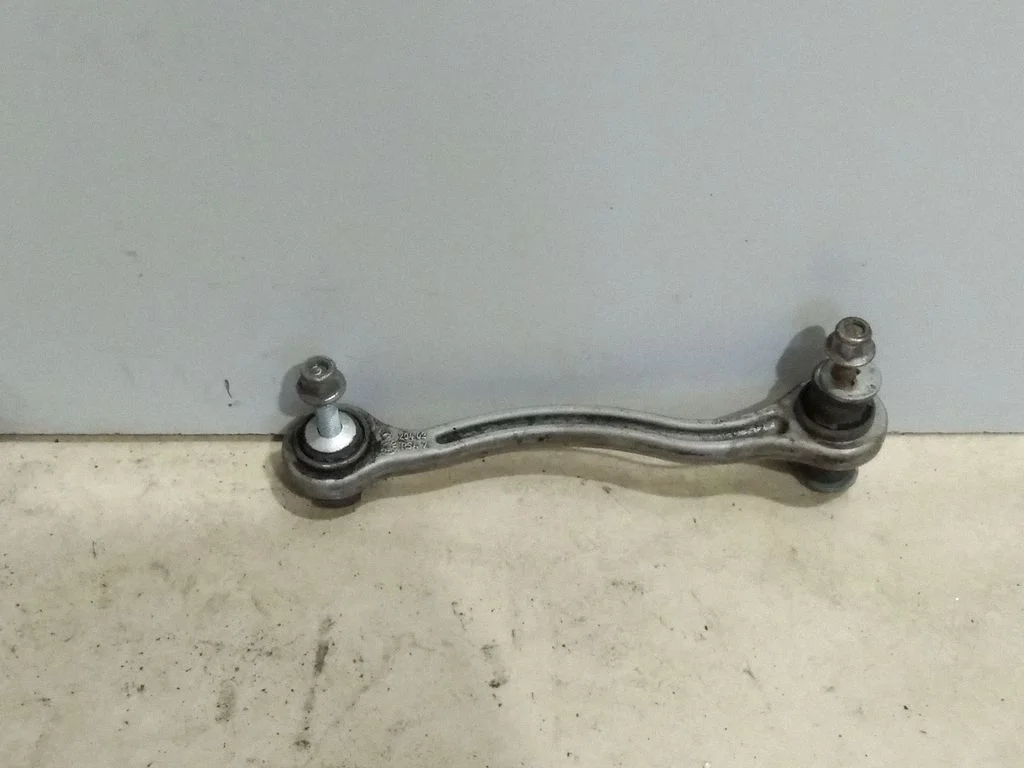 Rear upper control arm/wishbone 20402
