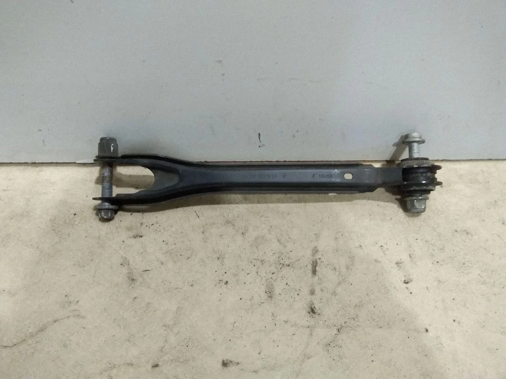 Rear upper control arm/wishbone A2053521205
