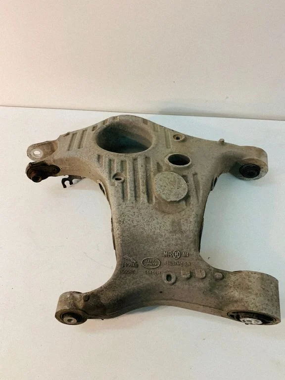 Rear upper control arm/wishbone A1S17MG