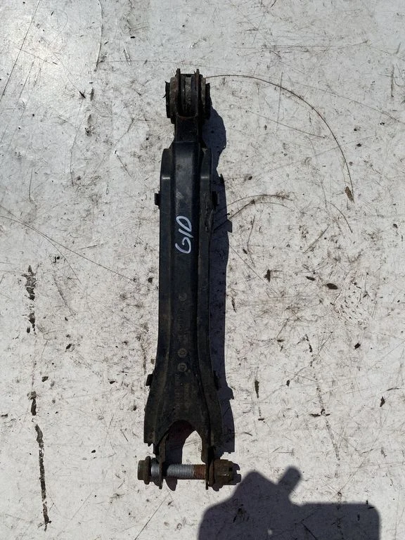 Rear upper control arm/wishbone A2043521288