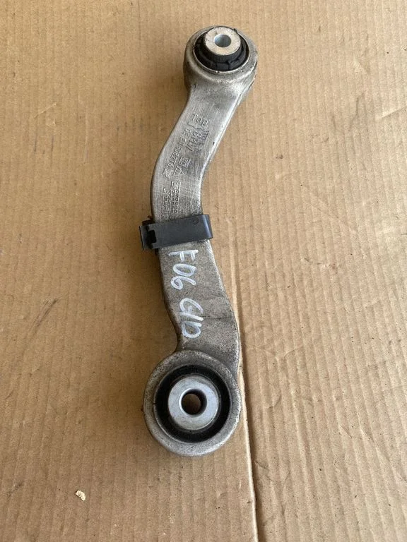 Tagumine ülemine õõtshoob EN6082T6