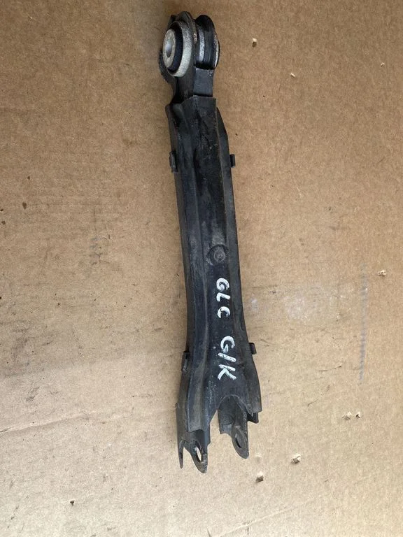 Rear upper control arm/wishbone A2043521205