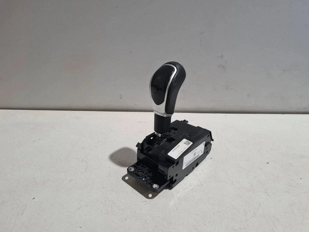 Gear selector mechanism – Maserati Ghibli (2013-)