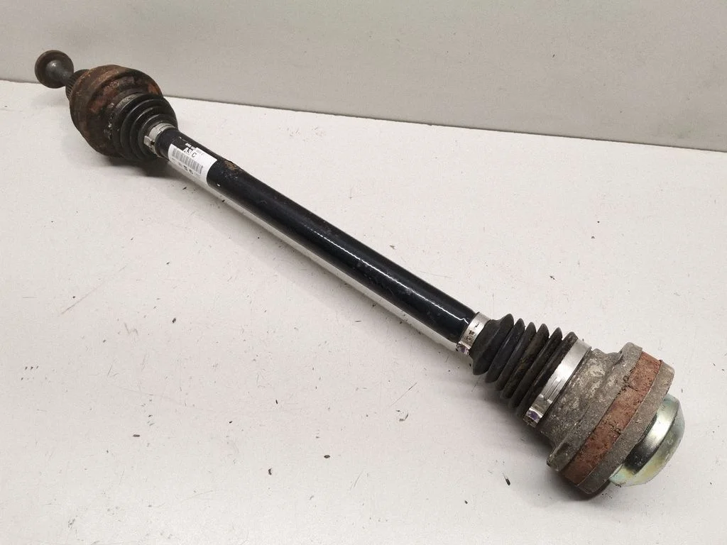 Rear driveshaft 8R0501203C