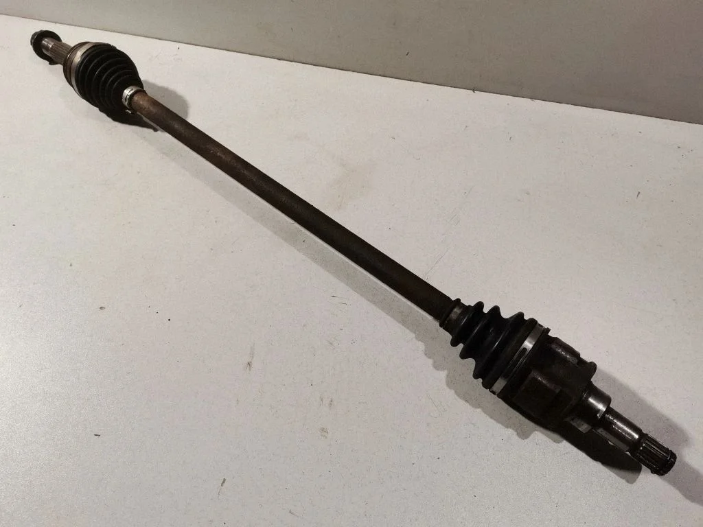 Rear driveshaft JCA27000180