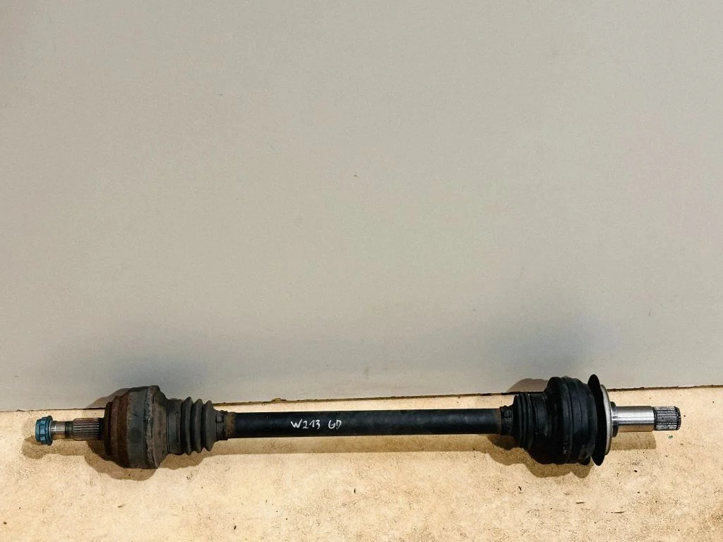 Rear driveshaft A2210001