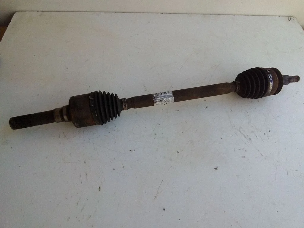 Rear driveshaft FR334K139AC
