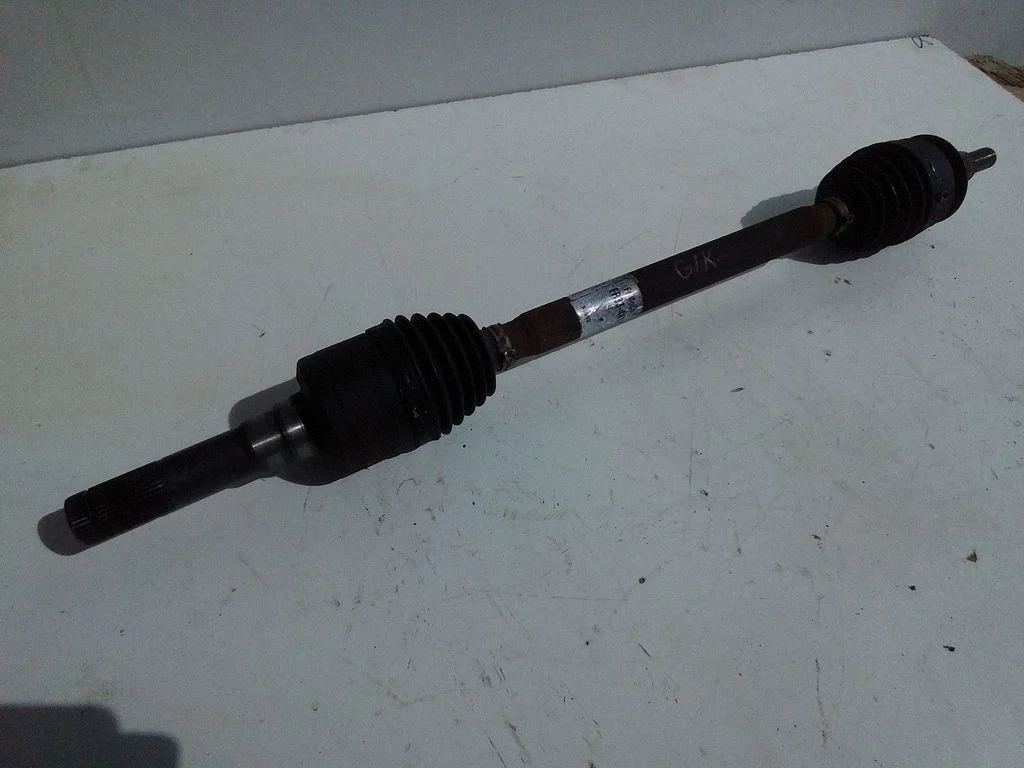 Rear driveshaft FR334K139AC
