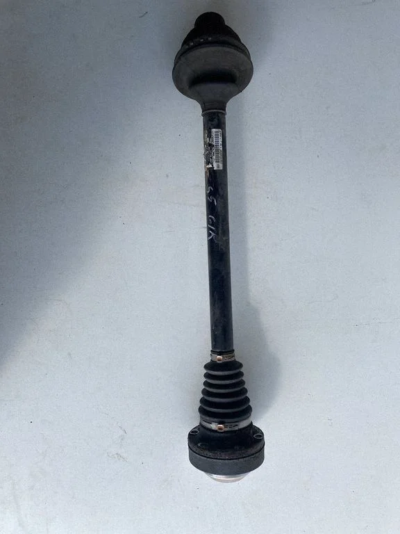 Rear driveshaft – Audi RS5 (2010-2015)