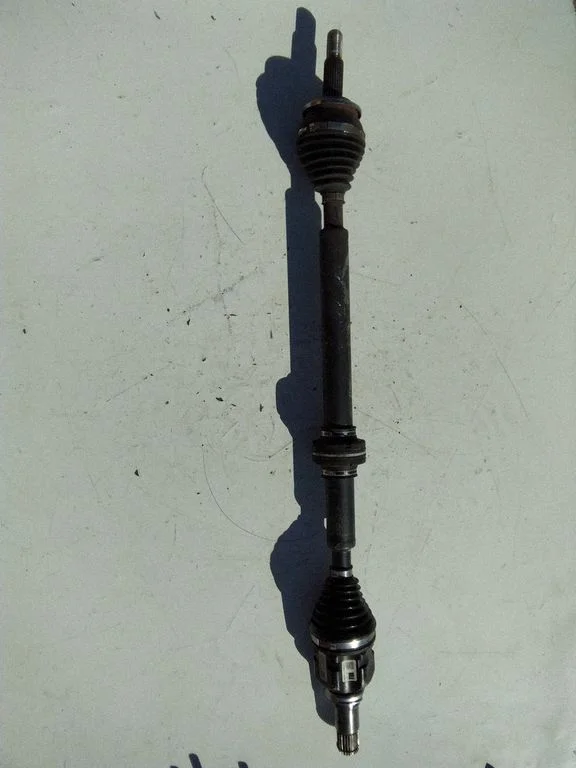 Front driveshaft