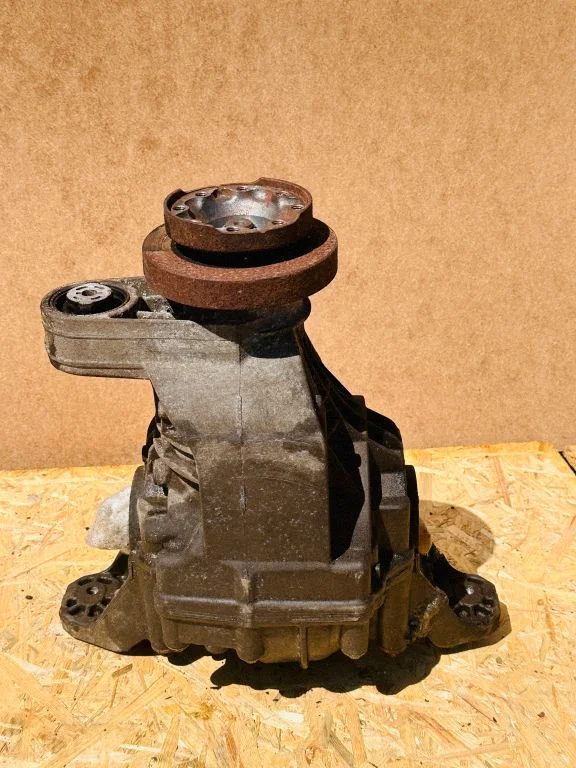 Tagumine reduktor (diferentsiaal) – Jeep Grand Cherokee (2010-2021)