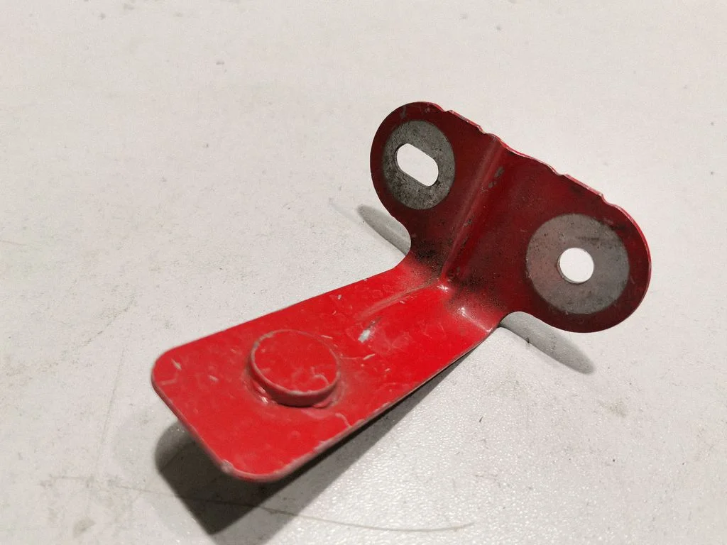 Fender mounting bracket – Ford Mustang VI (2015-)