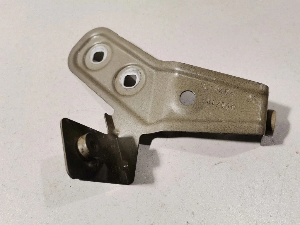 Fender mounting bracket – BMW 3 Series G20 G21 (2019-)