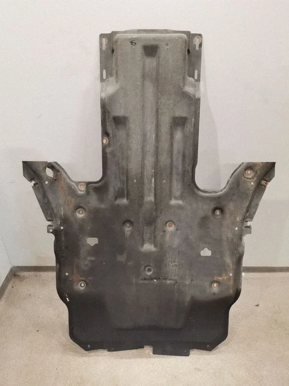 Motora dibena aizsargs GX636B629AD