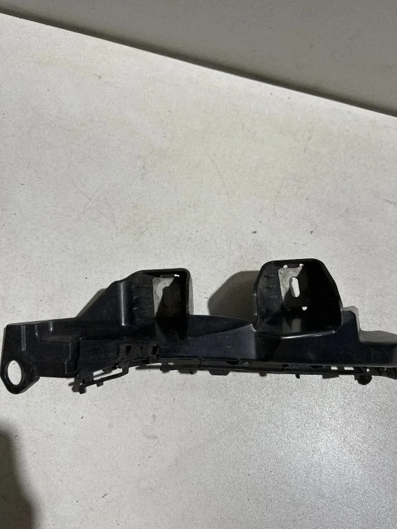 Rear bumper mounting bracket A2058850365