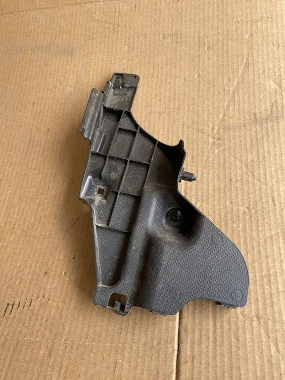 Rear bumper mounting bracket 5256648030