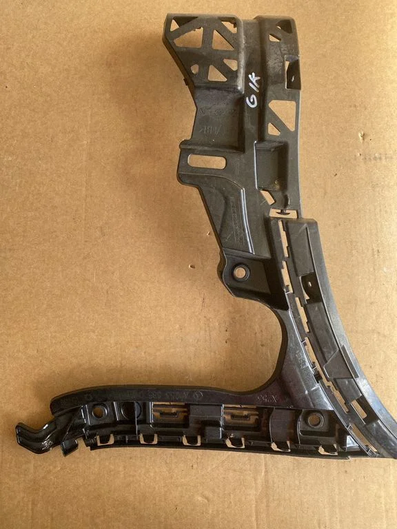 Rear bumper mounting bracket A2538800512