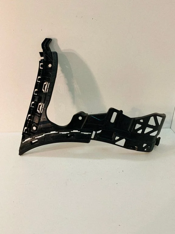 Rear bumper mounting bracket A2538800512