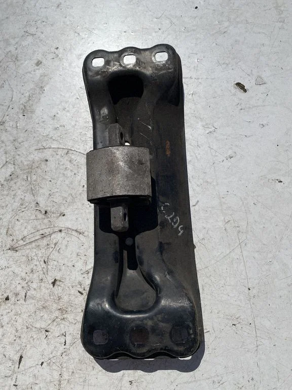 Gearbox mount 2909
