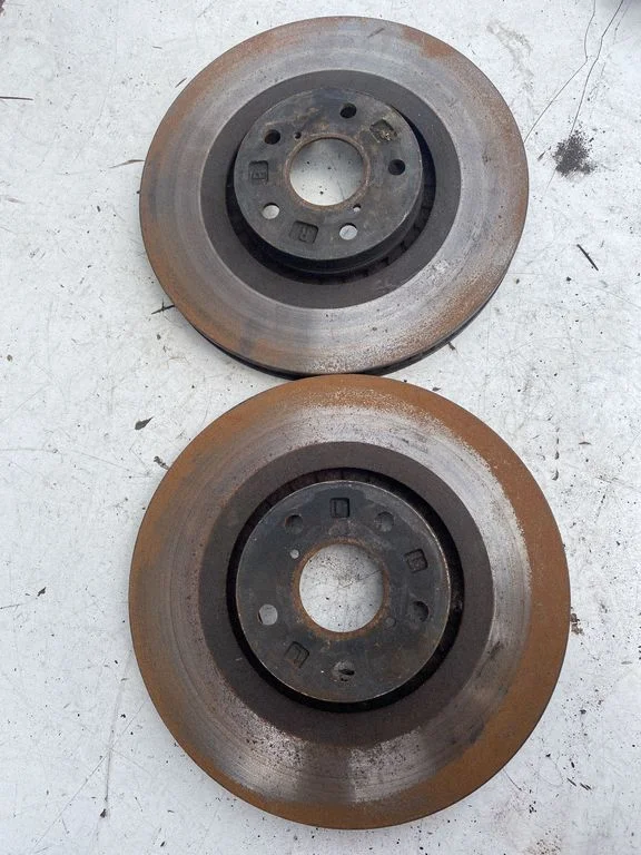Front brake disc