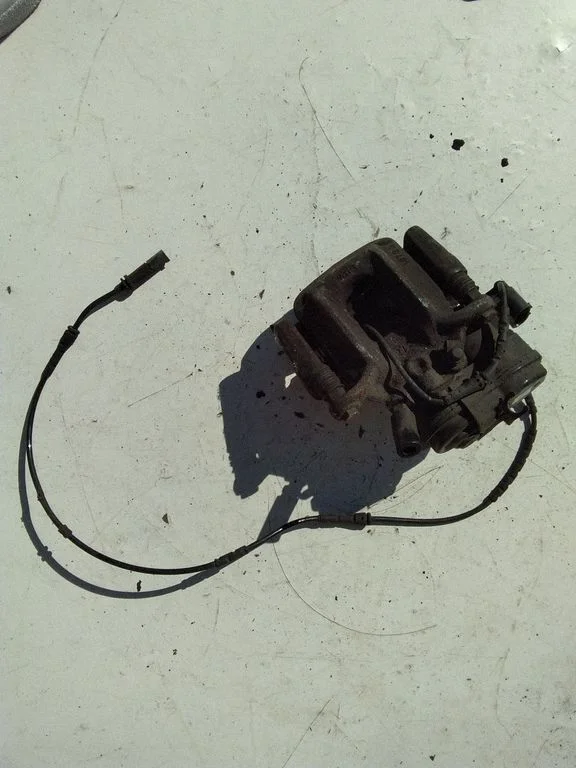 Rear brake caliper – BMW X3 F25 (2010-2017)