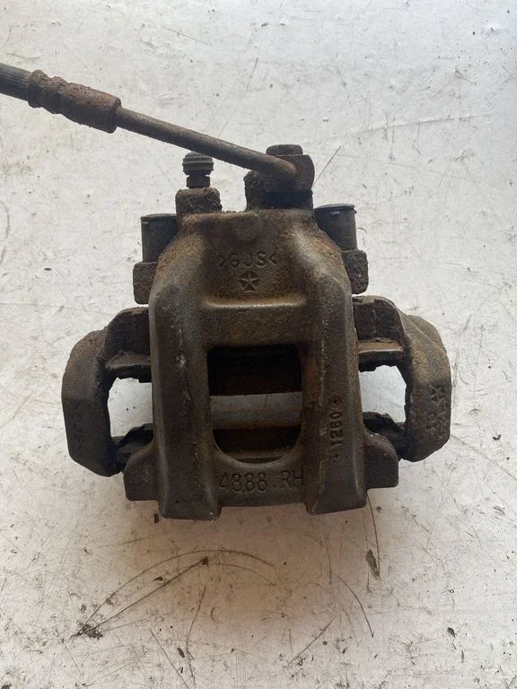 Rear brake caliper – Jeep Grand Cherokee (2010-2021)