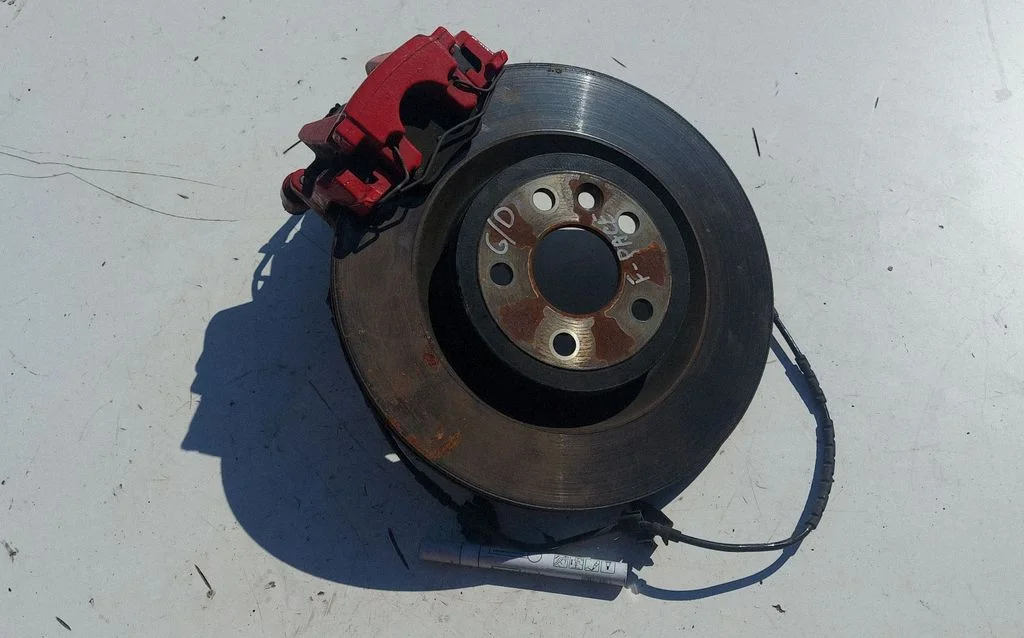 Tagumine piduriketas GX7M2K327AD