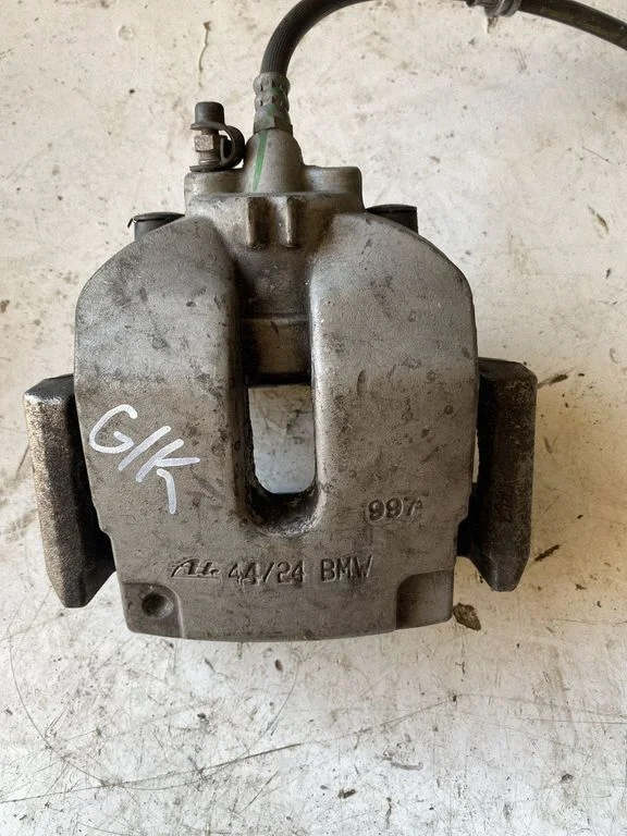 Rear brake caliper 4424