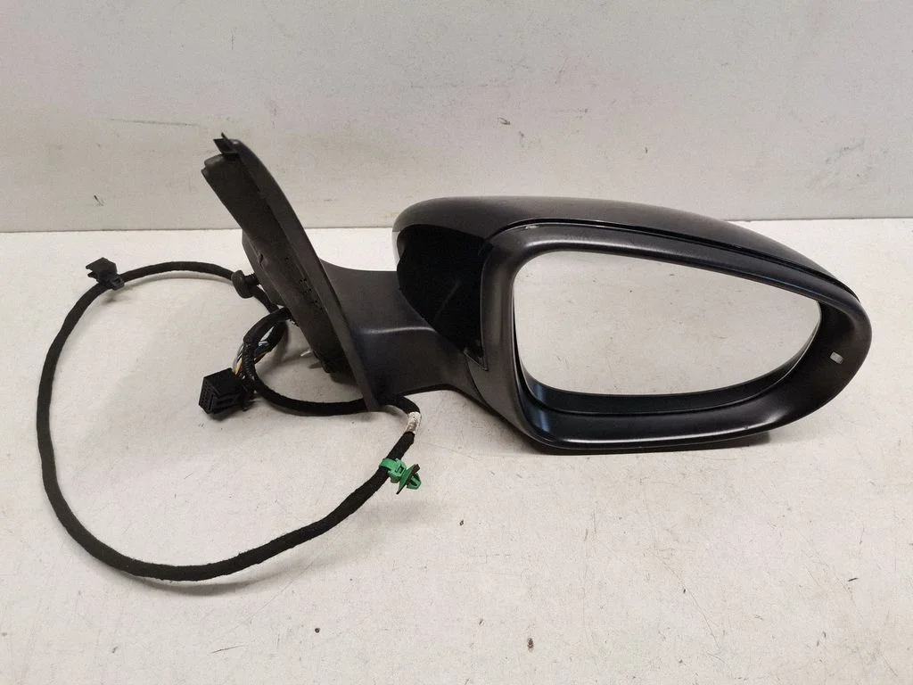 Esiukse elektriline välispeegel 5K0857934BE1021025