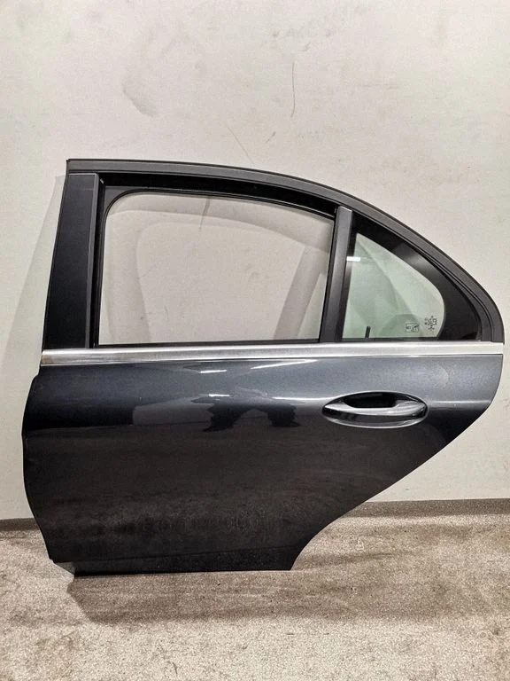 Rear door – left