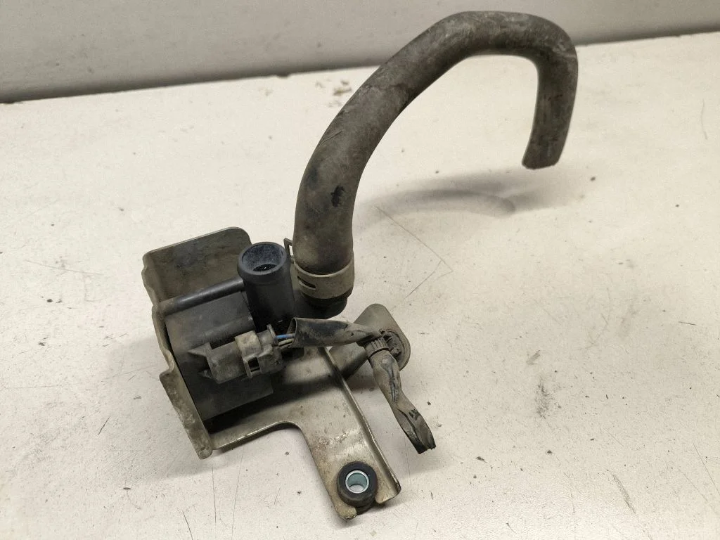 Electric auxiliary coolant/water pump 7806A006