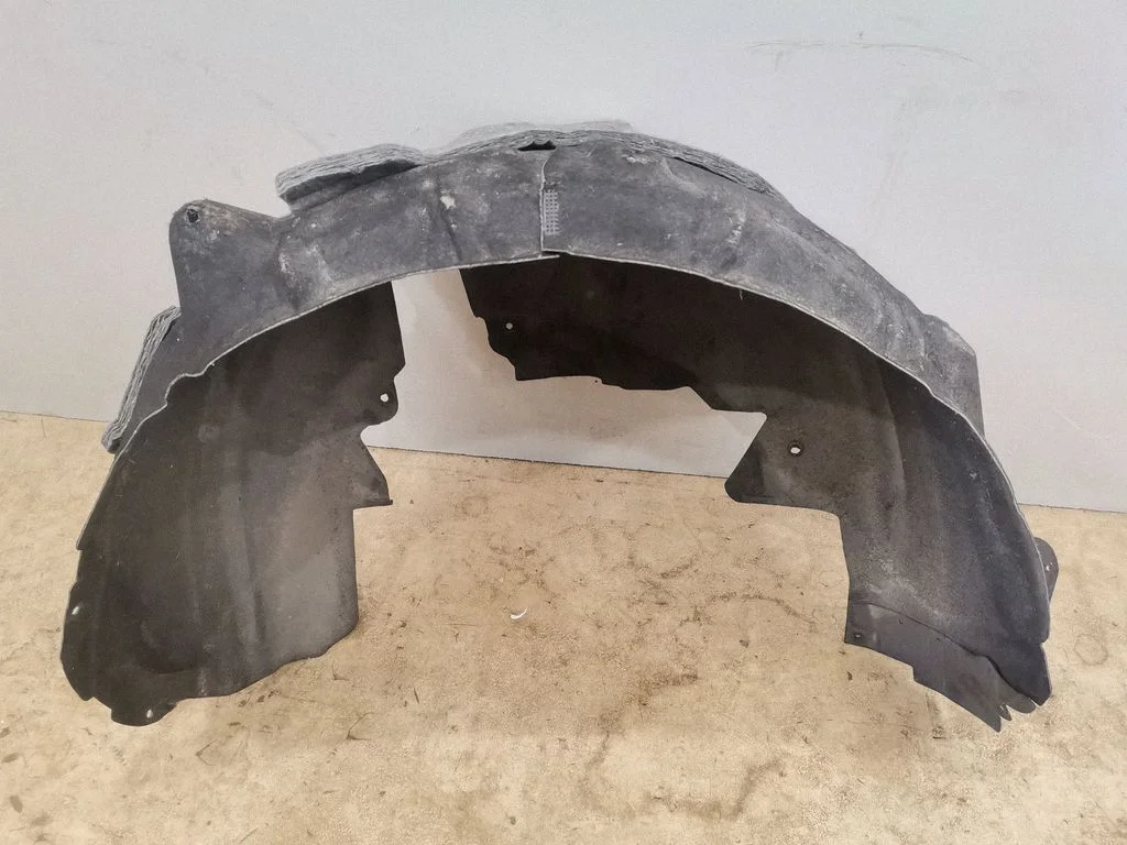 Rear arch fender liner splash guards A2056900830
