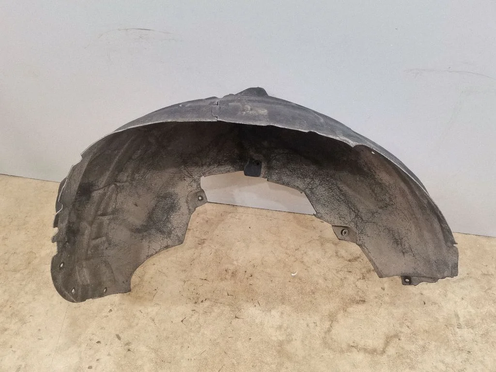 Rear arch fender liner splash guards L8B2279D22E