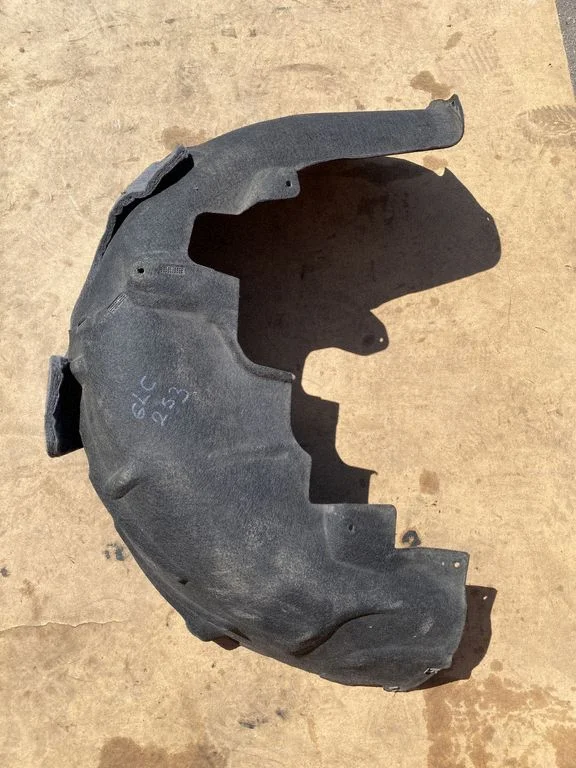 Rear arch fender liner splash guards A2536909630