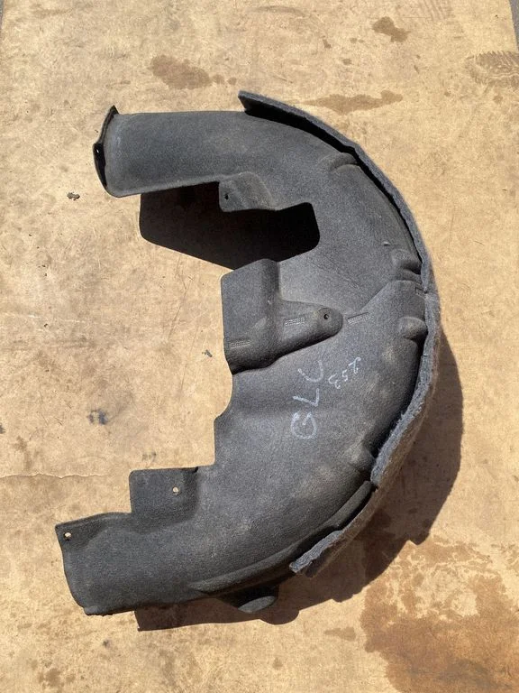 Rear arch fender liner splash guards A2536900530