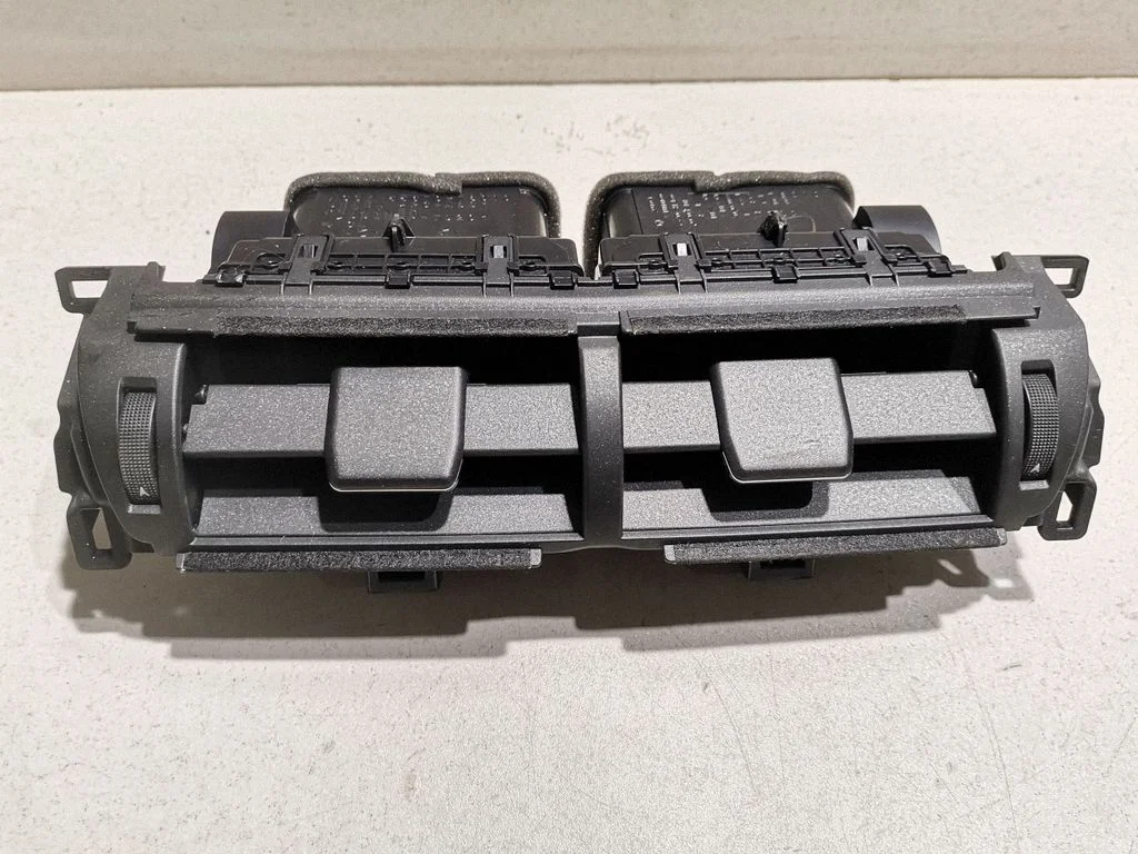 Dash center air vent grill – Lexus NX (2014-2021)