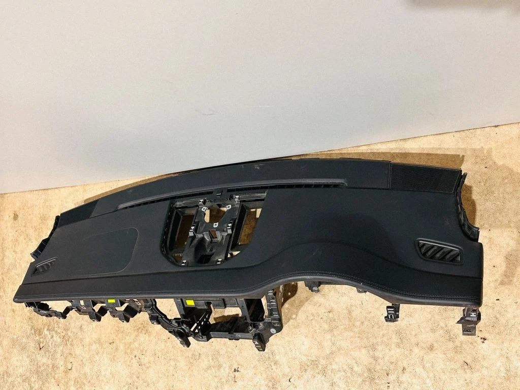 Dashboard 95B858451C