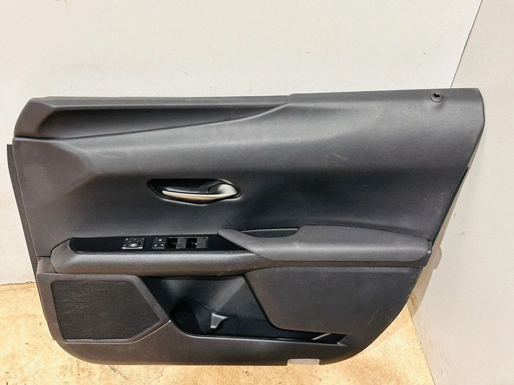 Front door card panel trim 67611X1009