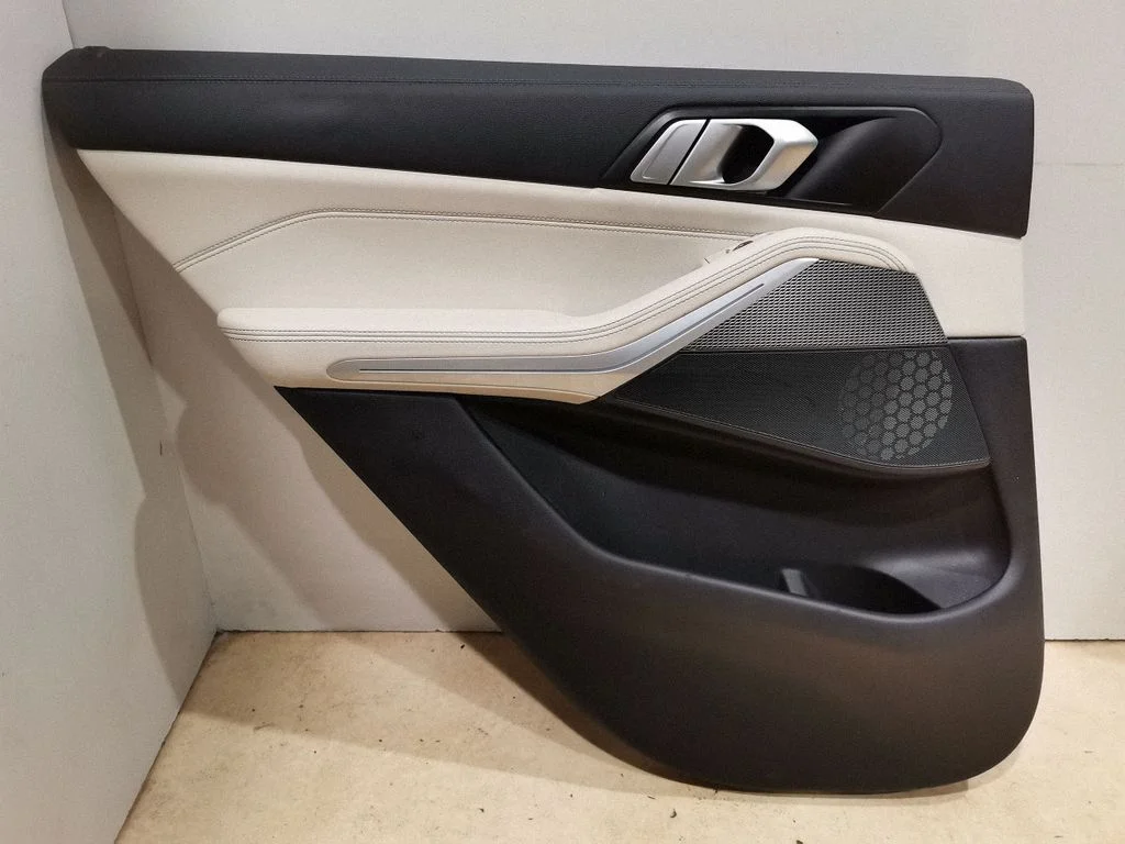 Boczek drzwi tylnych – BMW X5M G05 F95 (2019-)