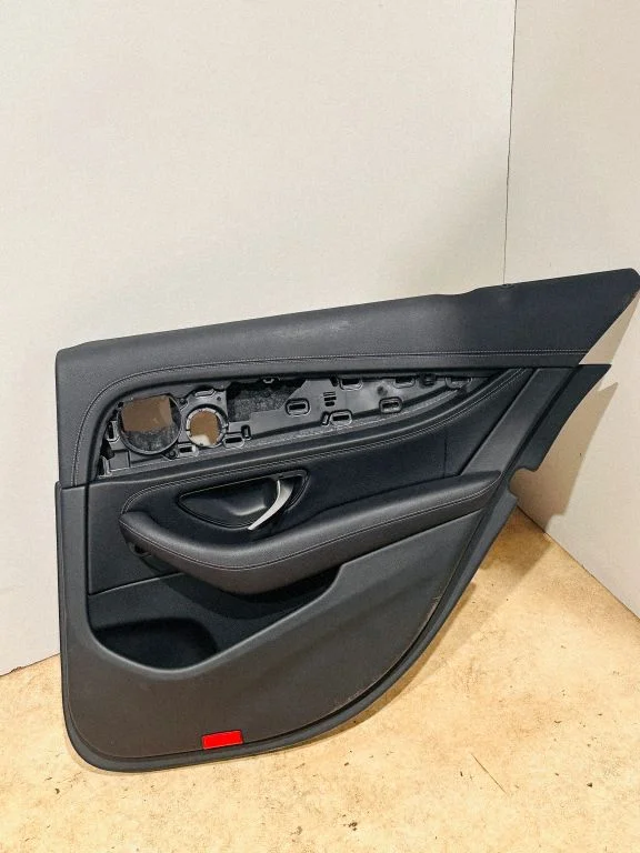 Rear door card panel trim A2137300600
