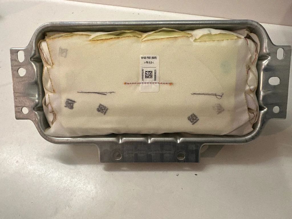 Passenger airbag – Mercedes-Benz ML-Class W166 (2012-2017)