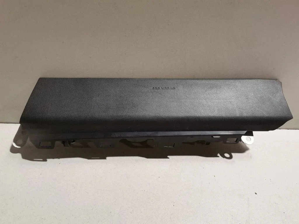 Passenger airbag 0589P1
