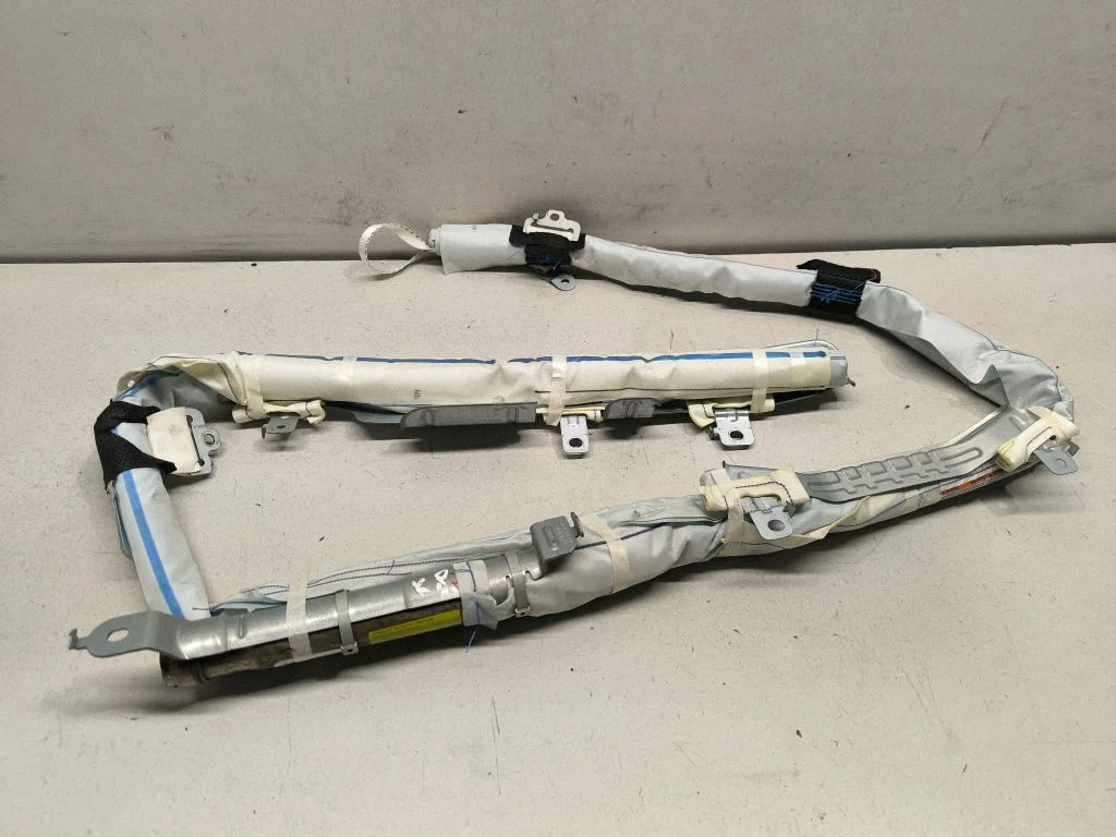 Roof airbag 627419900A