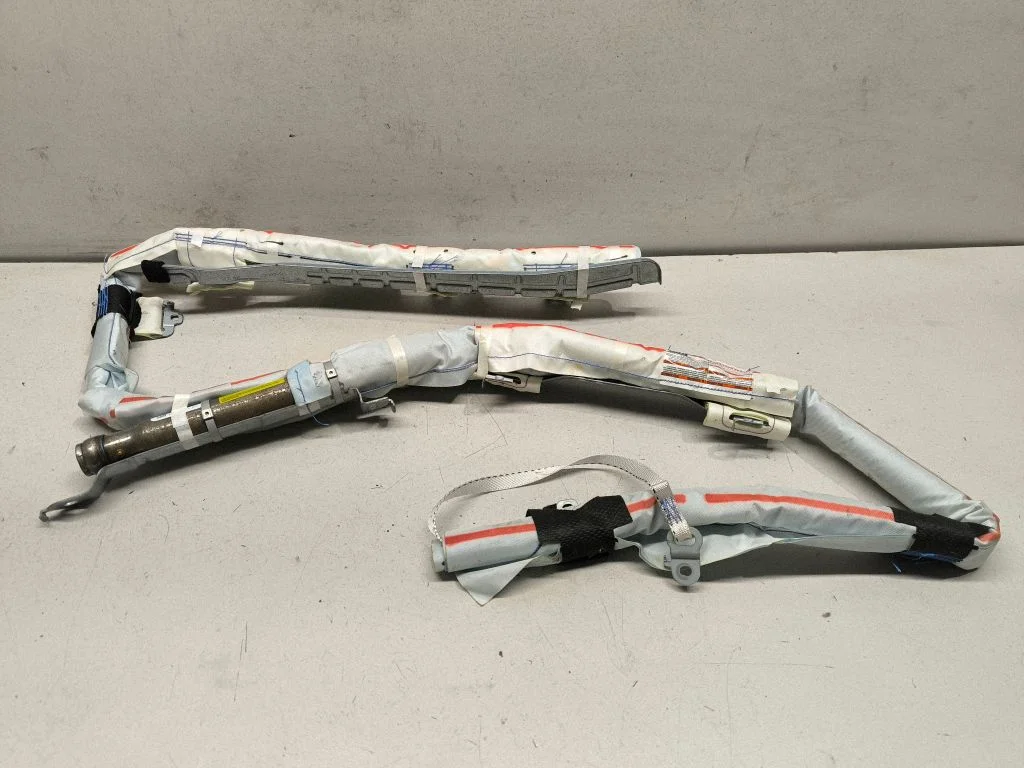 Roof airbag 627419900A