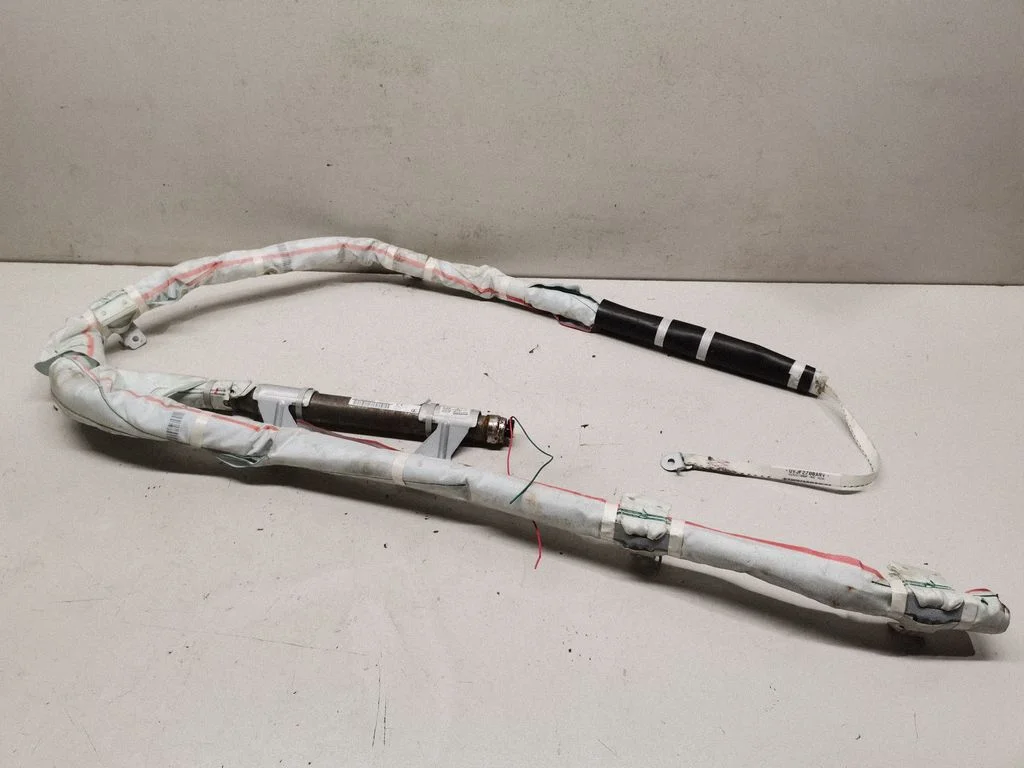 Roof airbag – Mitsubishi Outlander (2013-2021)